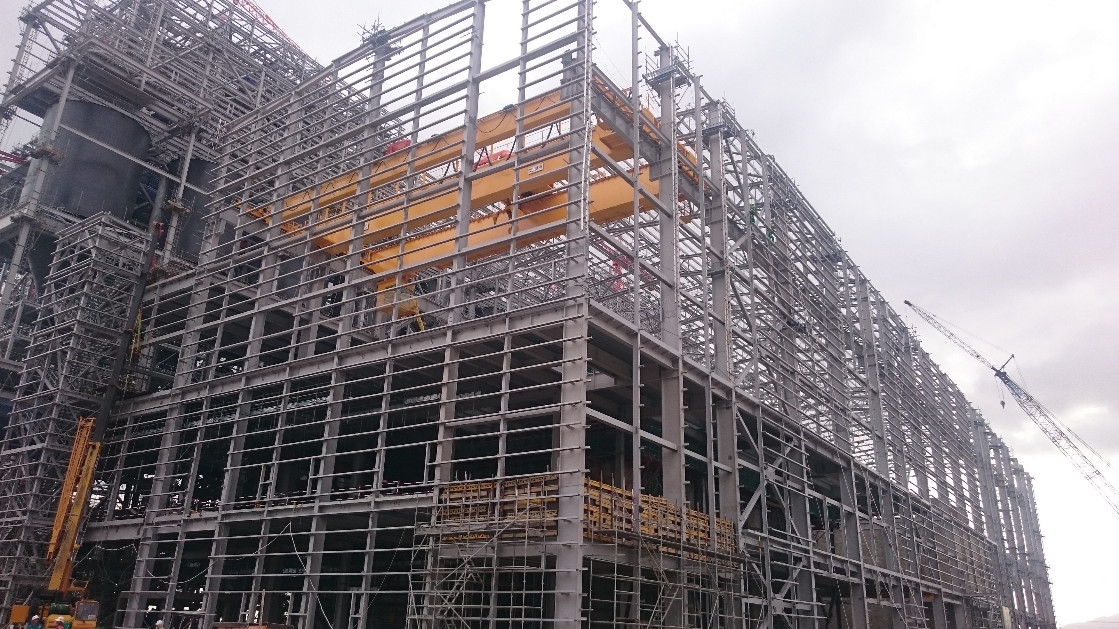 Scaffolding in front of a buildingDescription automatically generated